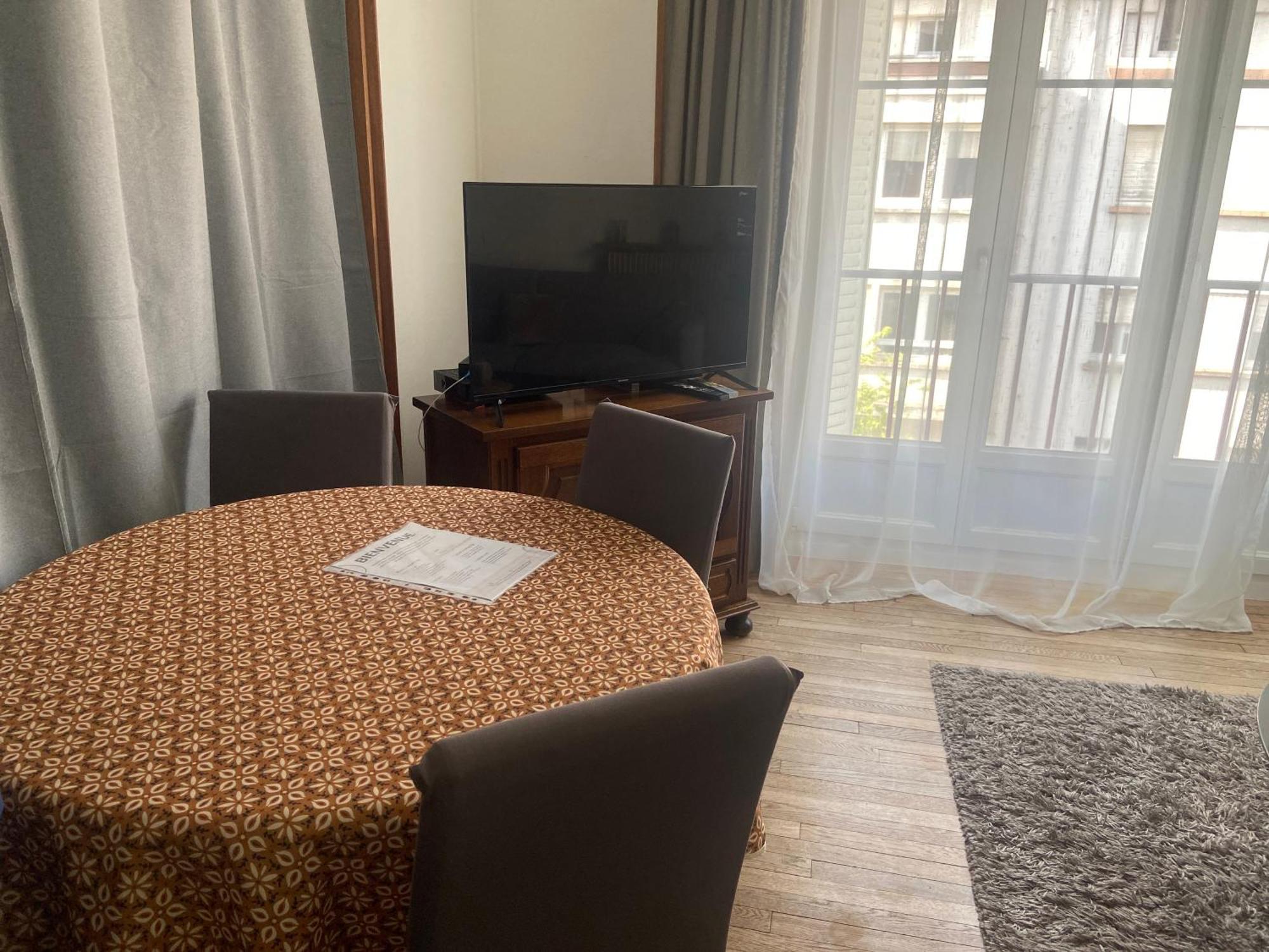 Appartement Spacieux Cosy Centre Epinal !!! Épinal Exterior foto
